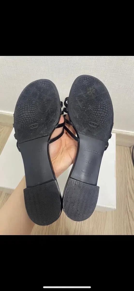 thumbnail-1